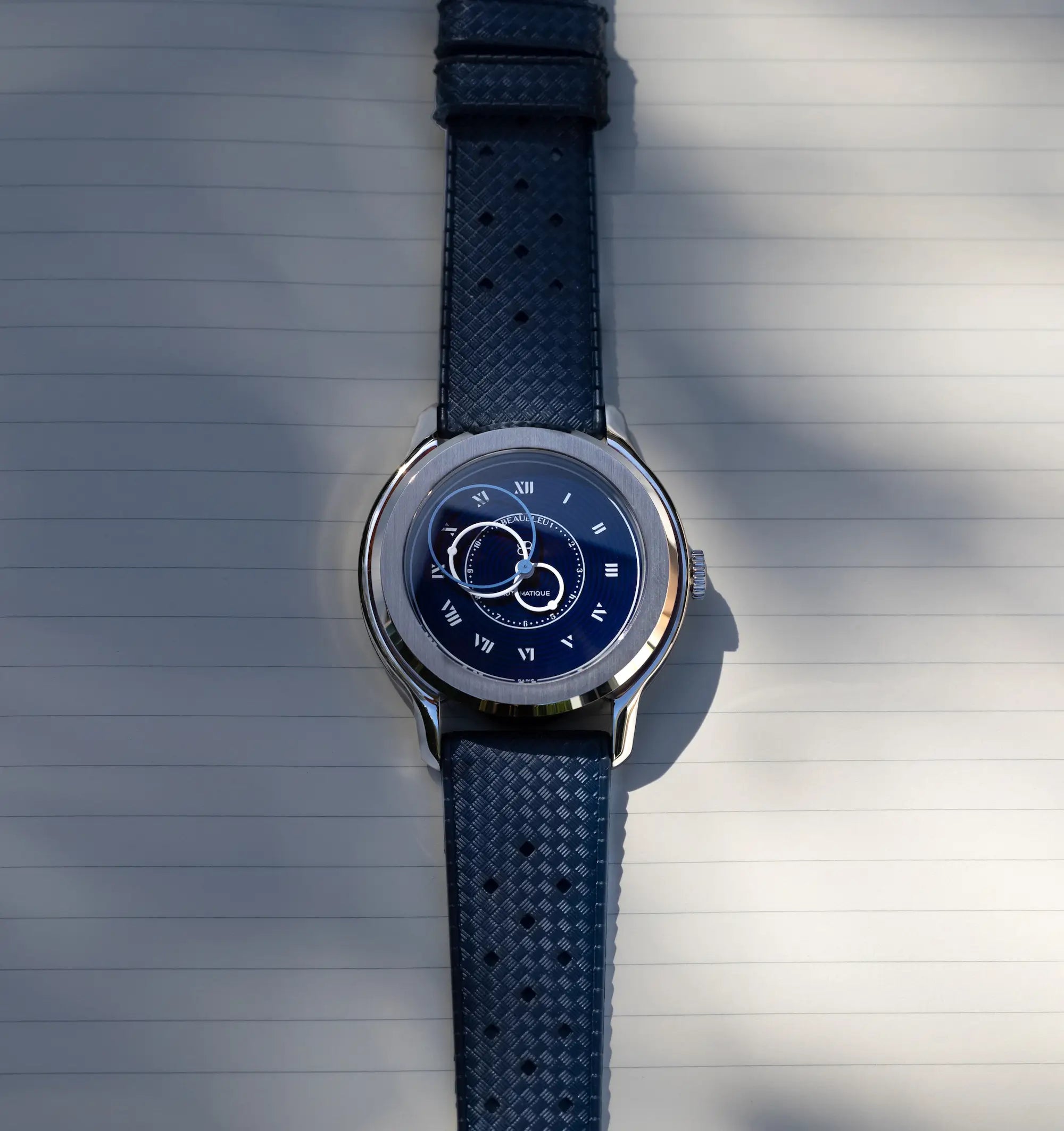 Montre Vitruve Origine Bleu bracelet tropic