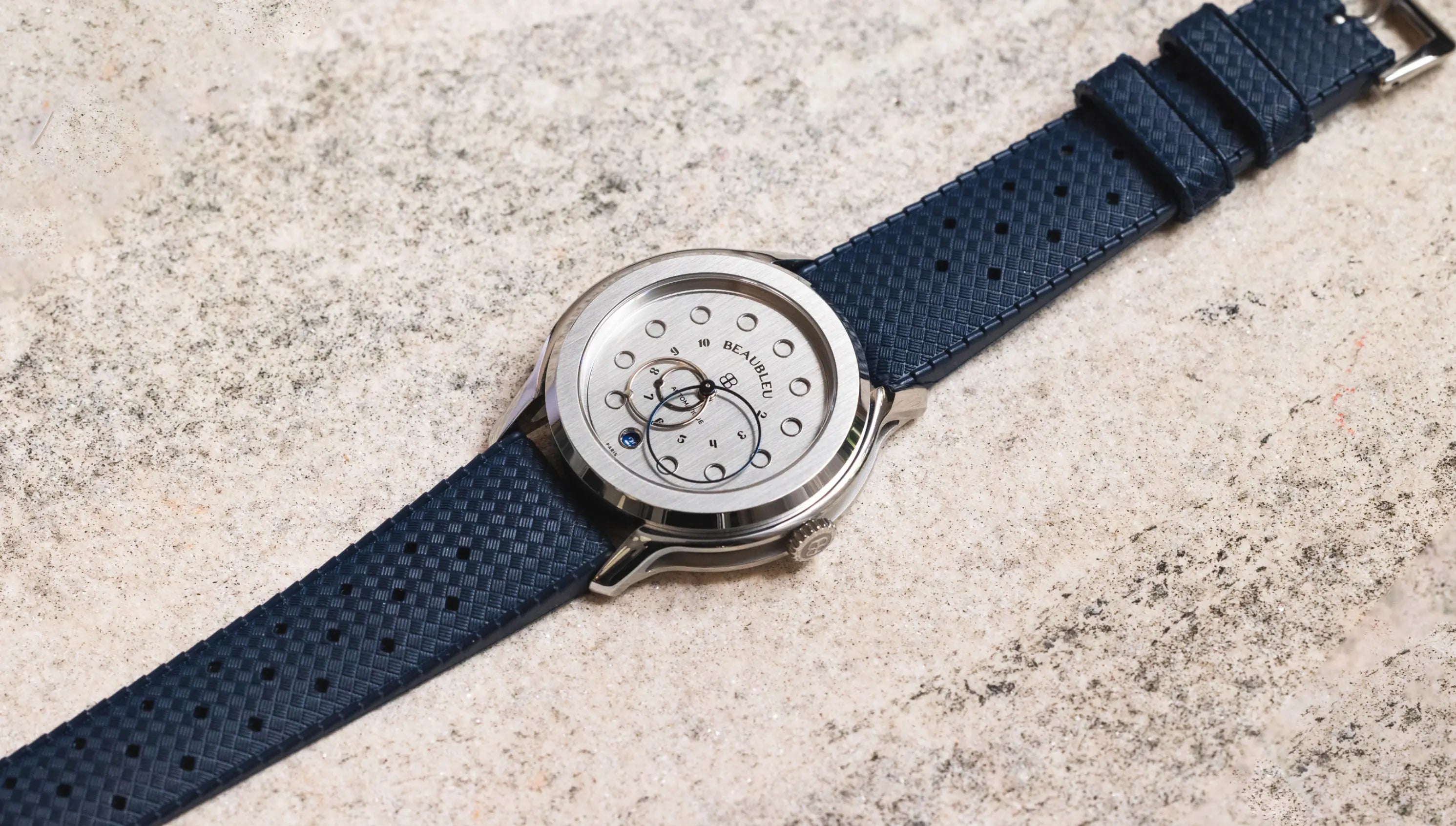 montre beaubleu date acier sur bracelet tropic