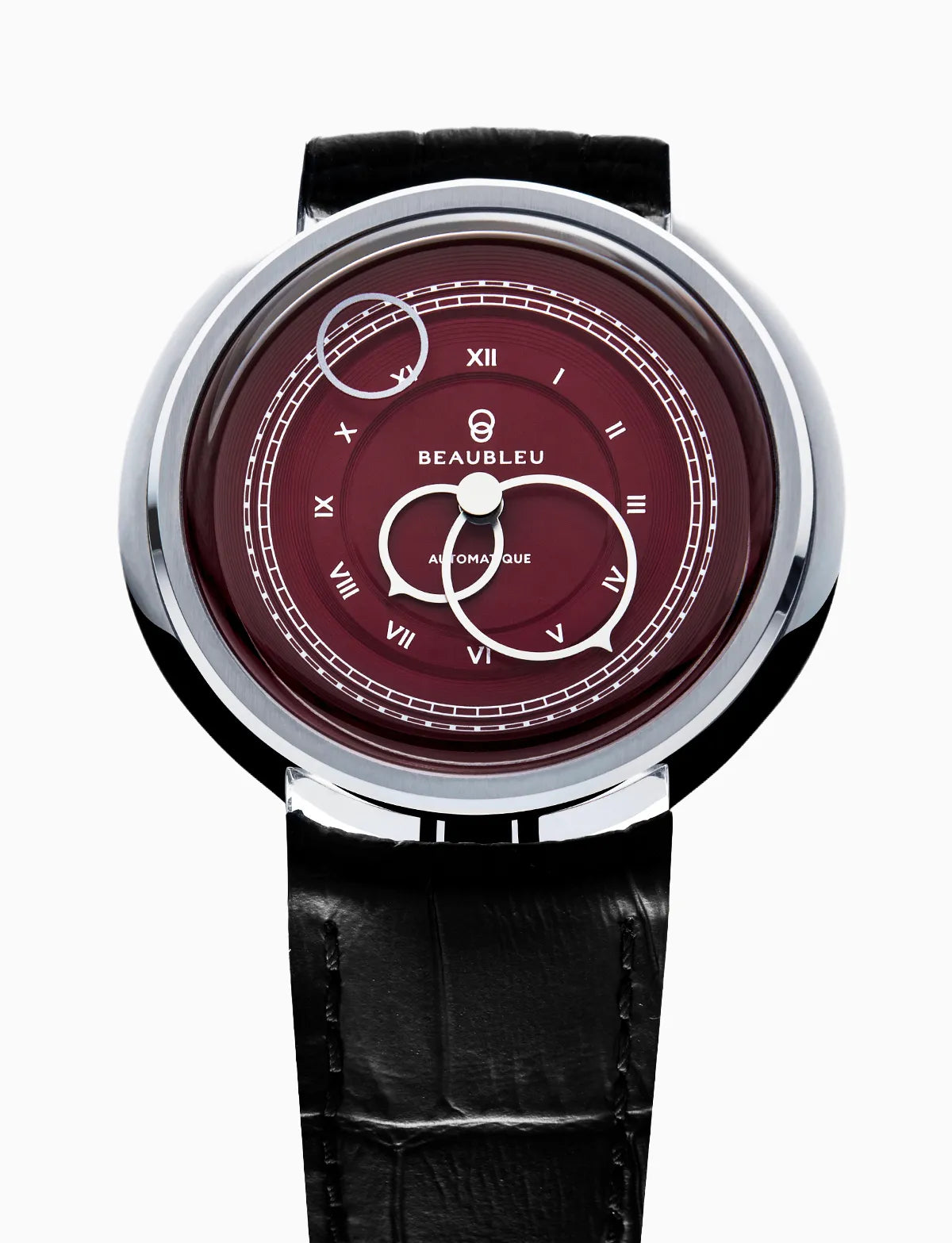 Gros plan sur une montre Beaubleu au cadran bordeaux avec bracelet caiman noir