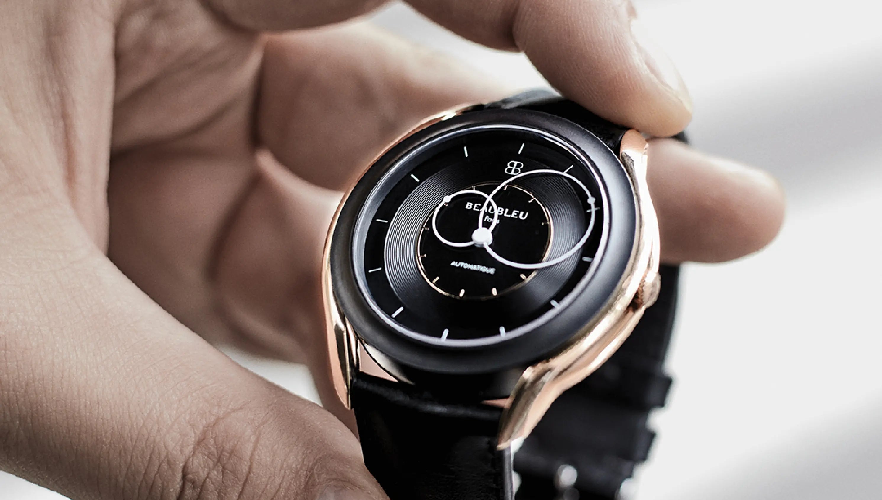 Beaubleu le survolté en main