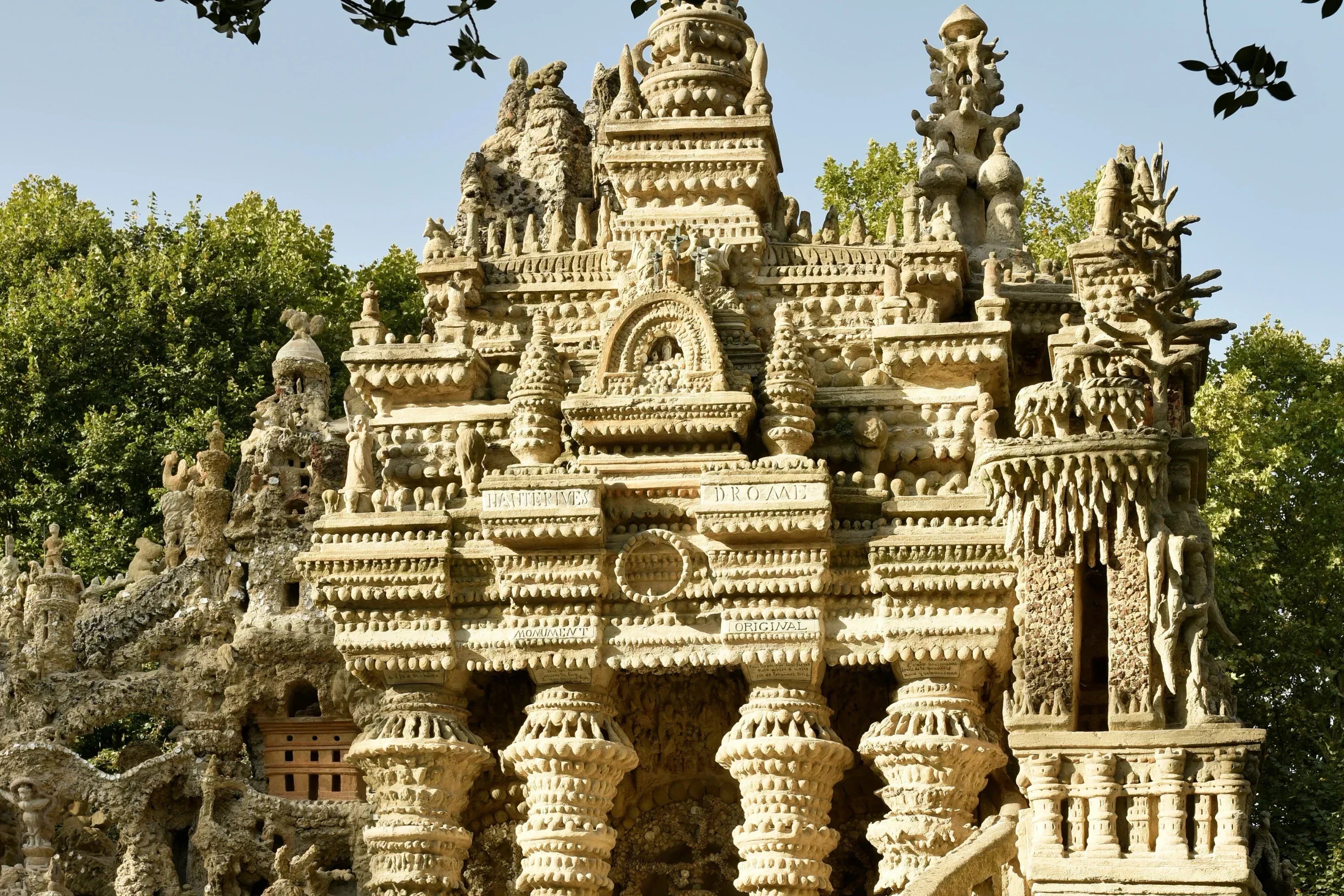 LA BULLE - Juillet 2025