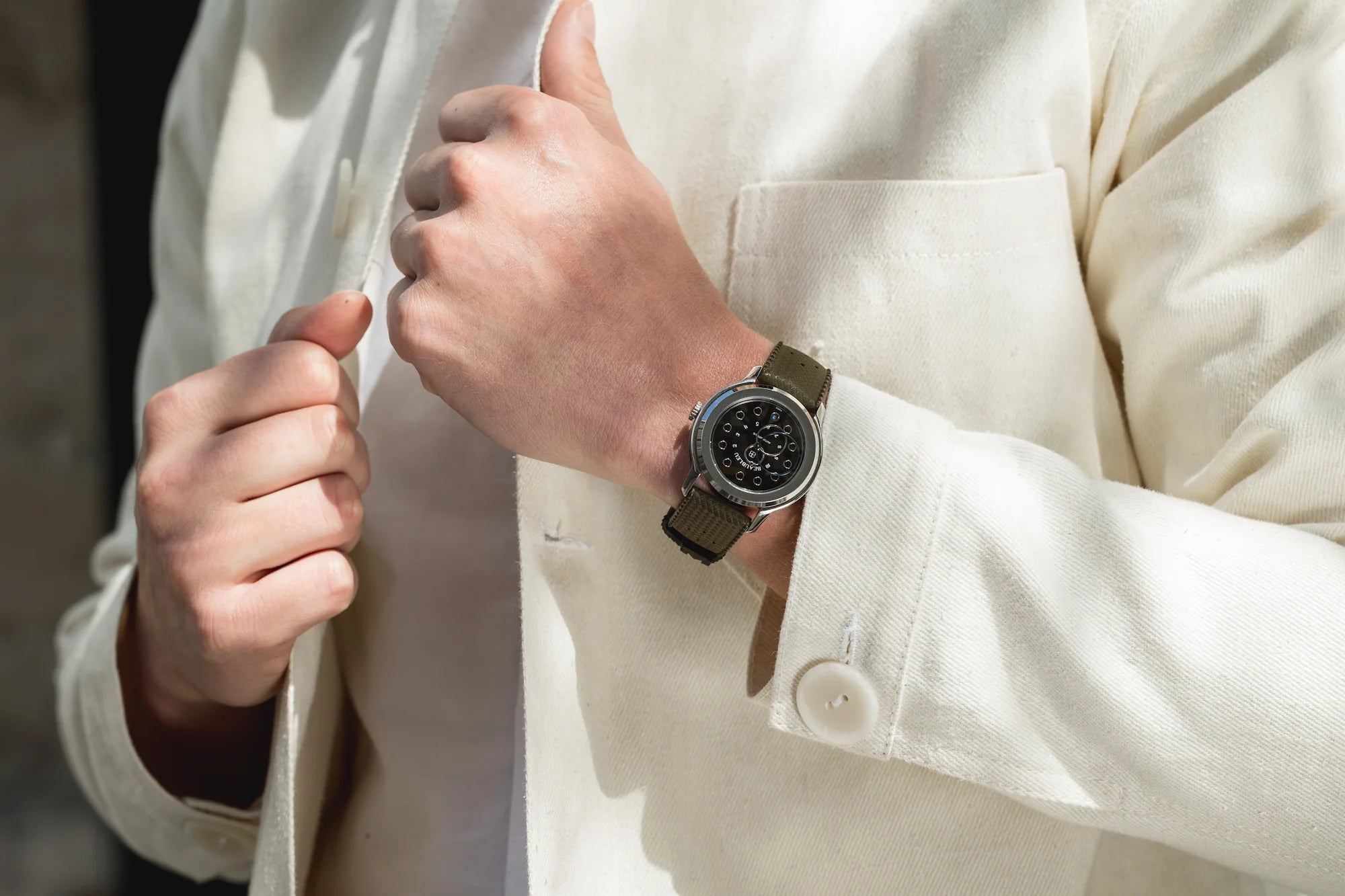 Montre automatique cadran noir